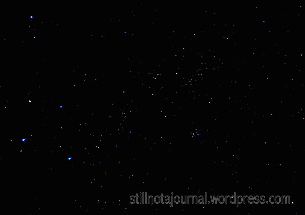 New and Improved: Actual stars! In their proper colours! On the left you can clearly see Crux (the 'cross' of the Southern Cross) - I was so excited I nearly peed myself.