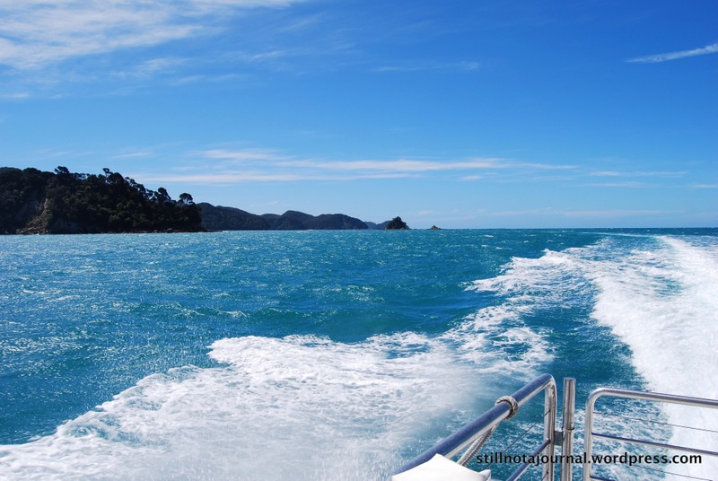 Heading back to Kaiteriteri. *sob*