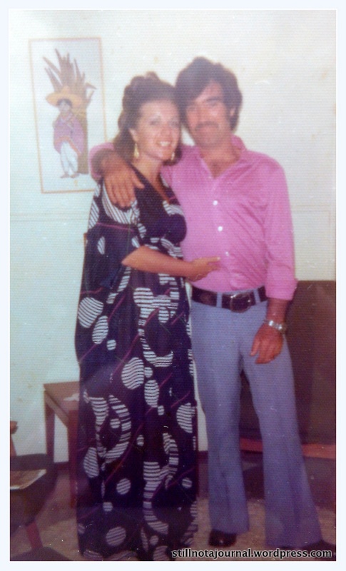 After some lightning fast moves (first date to engagement 3 months!), Paula & Roy married and had a bee-yootiful baby girl... ie ME ...